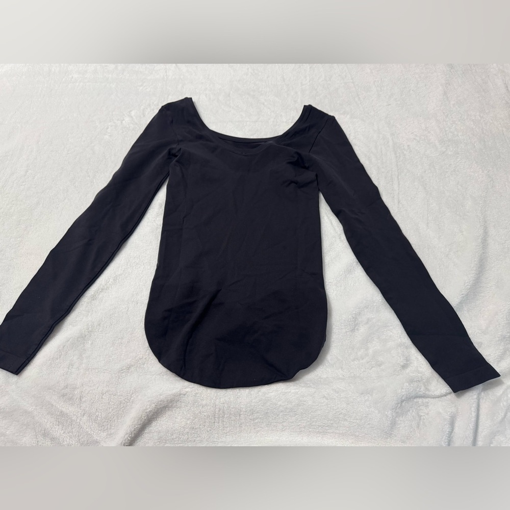 Spanx Very Black Long Sleeve Body Suit Size S - Picture 5 of 9